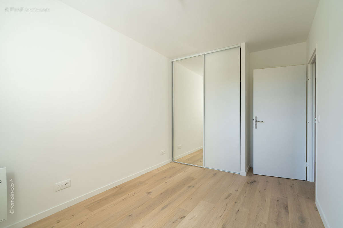 Appartement à VAIRES-SUR-MARNE