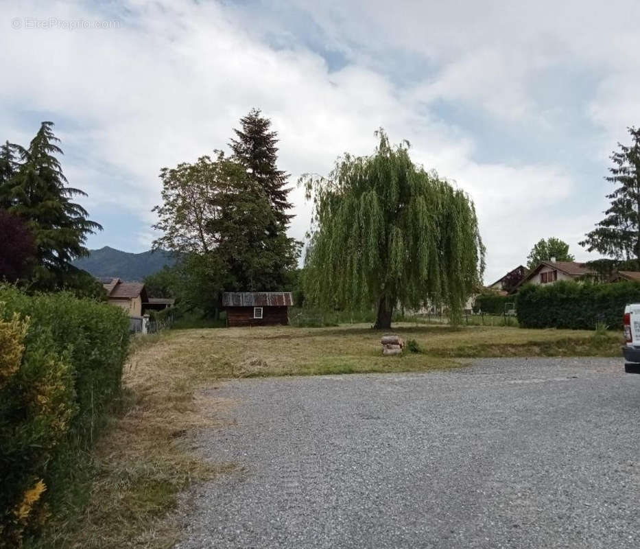 Terrain à CONTAMINE-SUR-ARVE