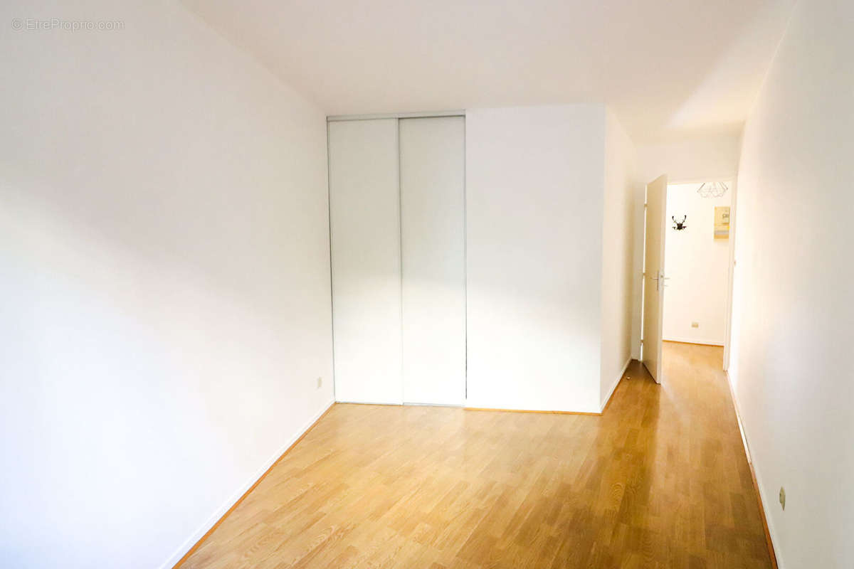 Appartement à PARIS-20E