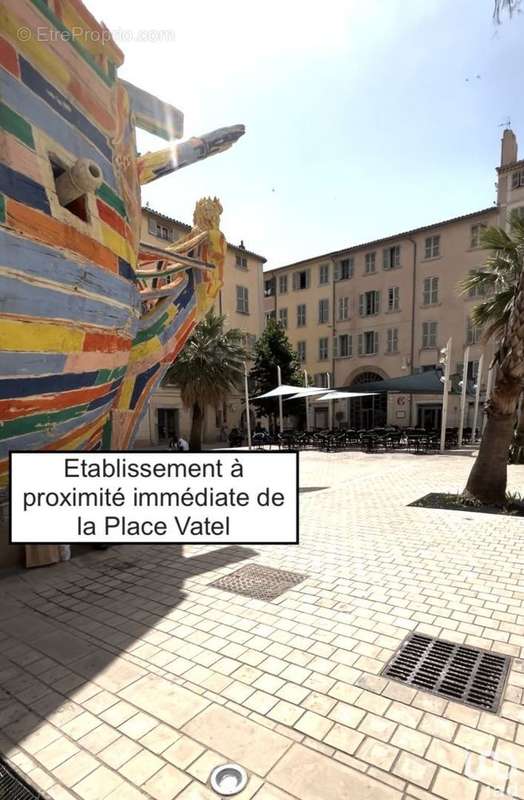 Photo 2 - Commerce à TOULON