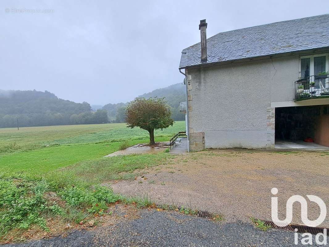 Photo 4 - Appartement à SAINT-CHAMANT