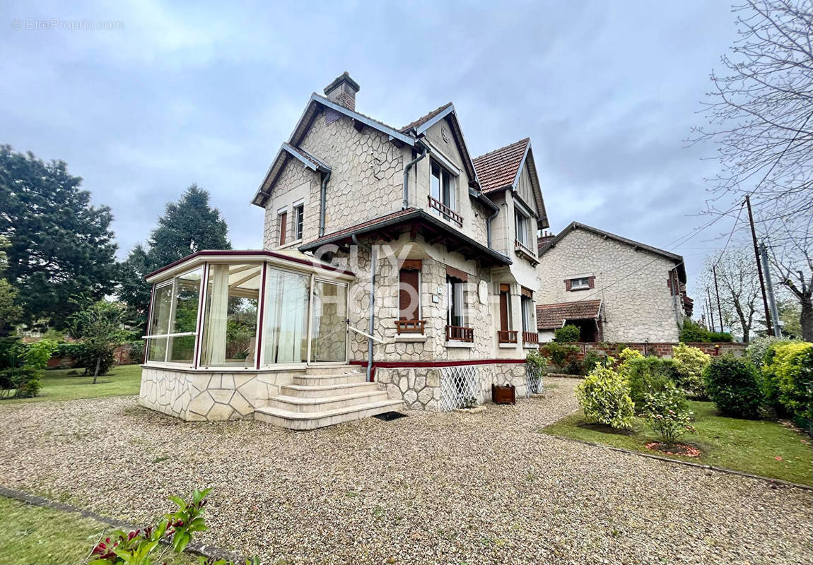 Maison à SOISSONS