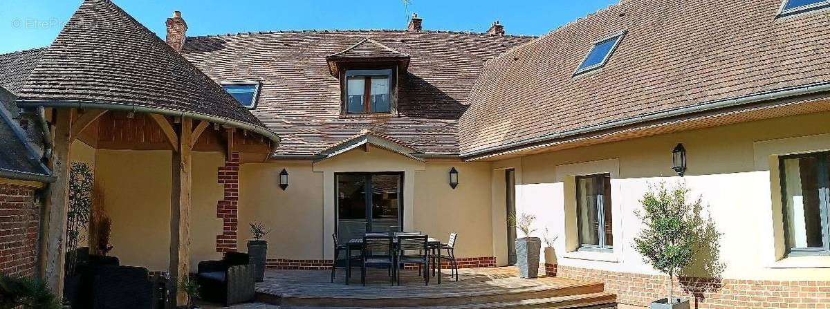 Maison à BEAUVAIS