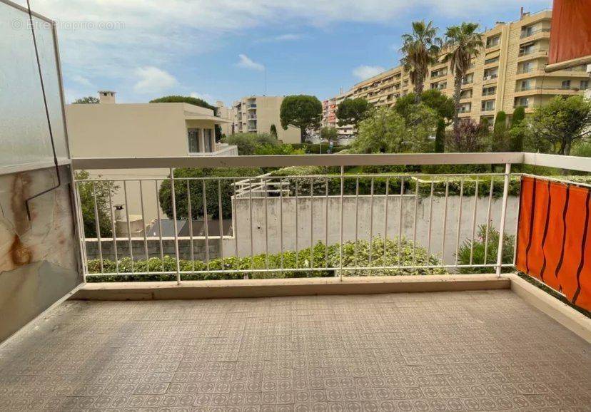 Appartement à CAGNES-SUR-MER