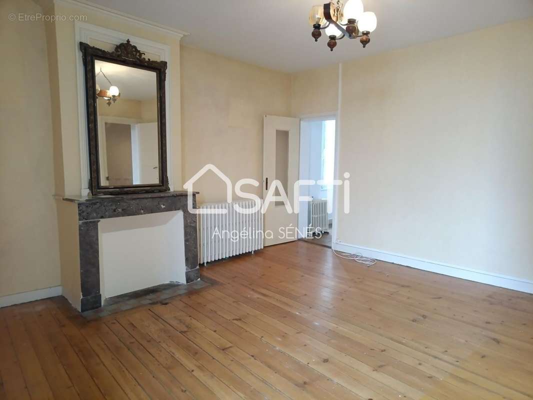 Photo 2 - Appartement à BOURG