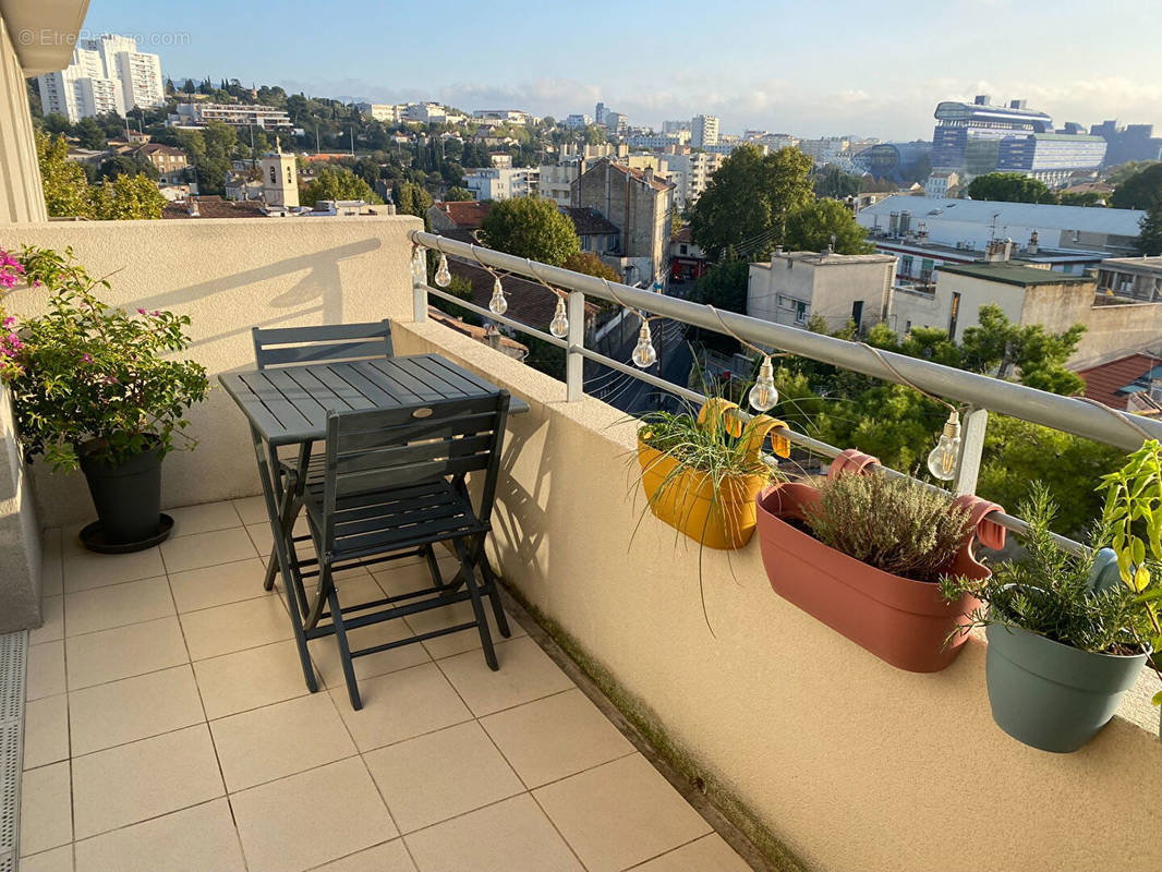 Appartement à MARSEILLE-13E