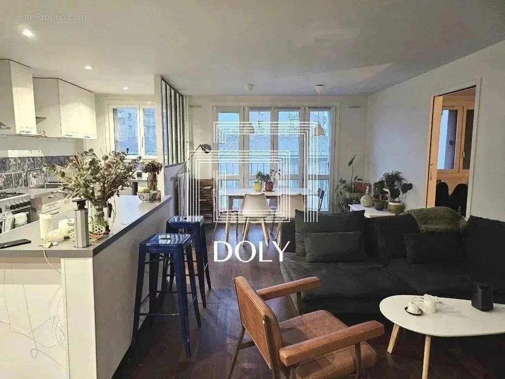 Appartement à PARIS-19E