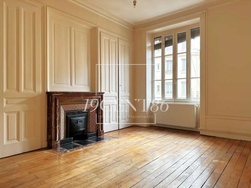 Appartement à LYON-7E