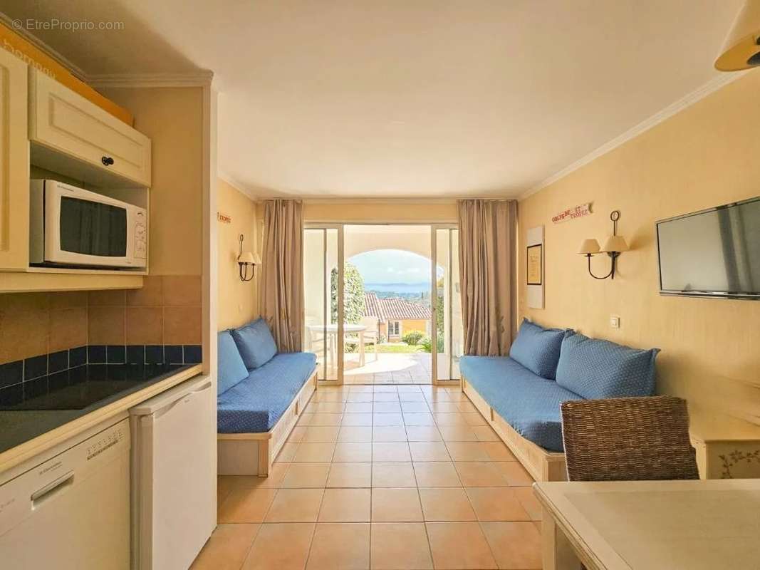 Appartement à GRIMAUD