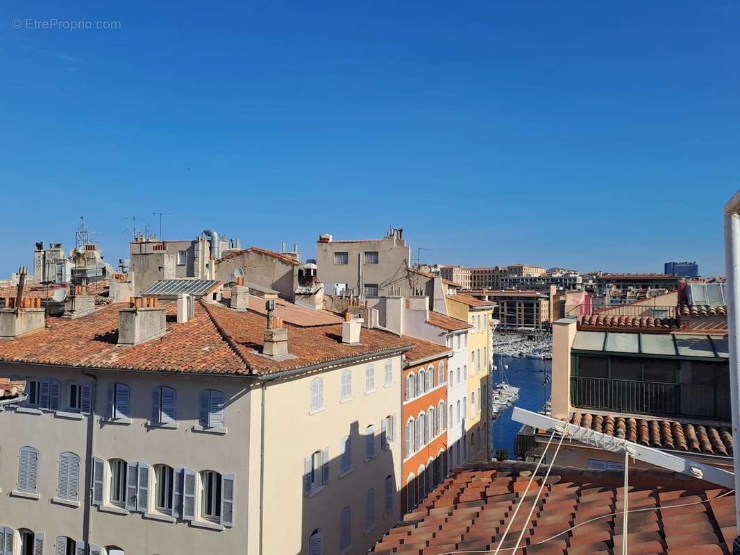 Appartement à MARSEILLE-1E