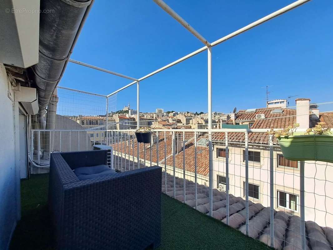 Appartement à MARSEILLE-1E