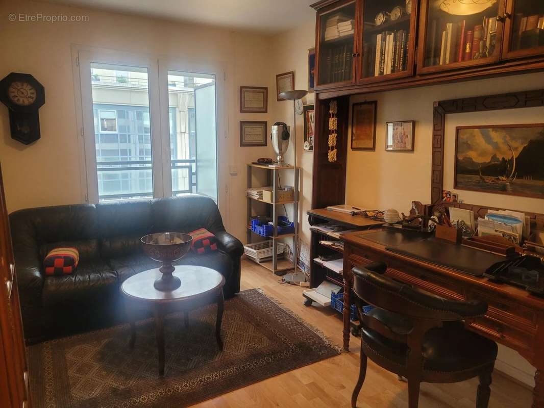 Appartement à MARSEILLE-8E