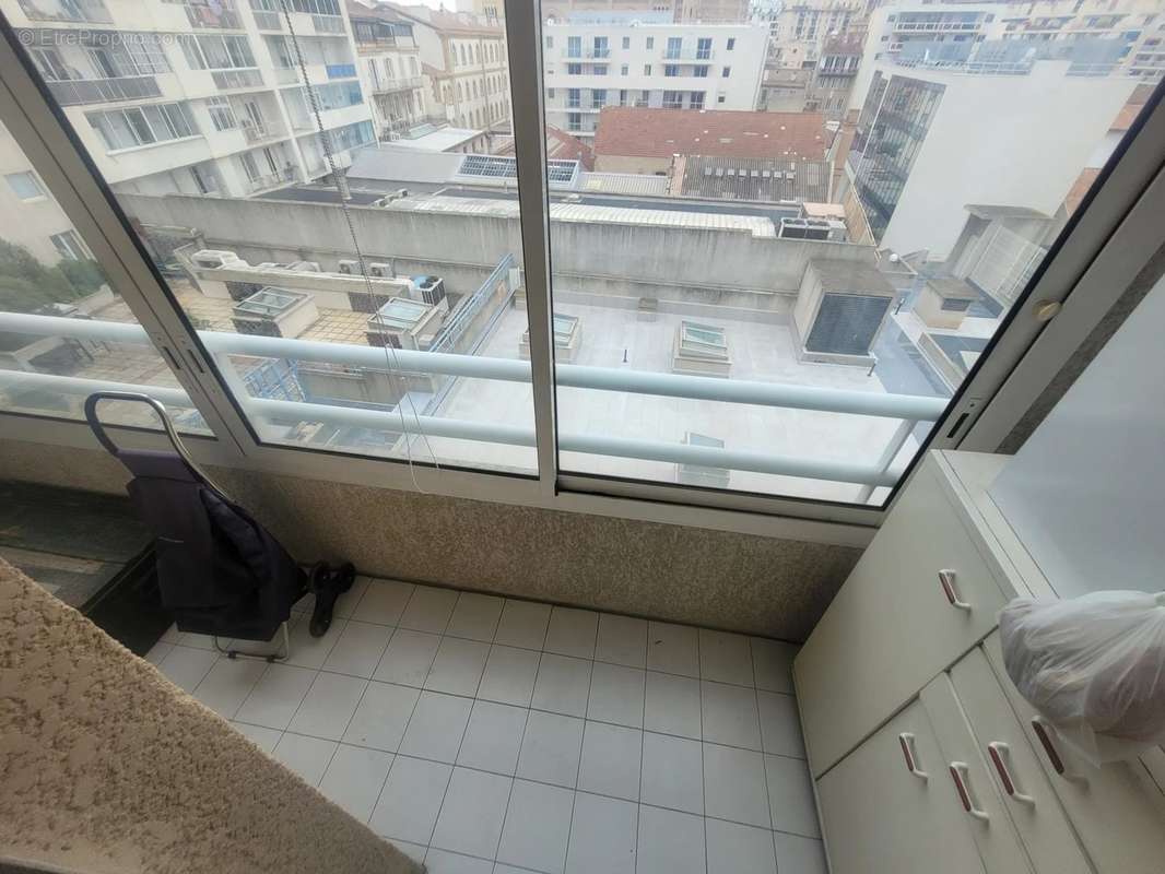 Appartement à MARSEILLE-8E