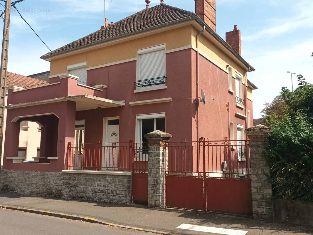 Maison à MONTCEAU-LES-MINES