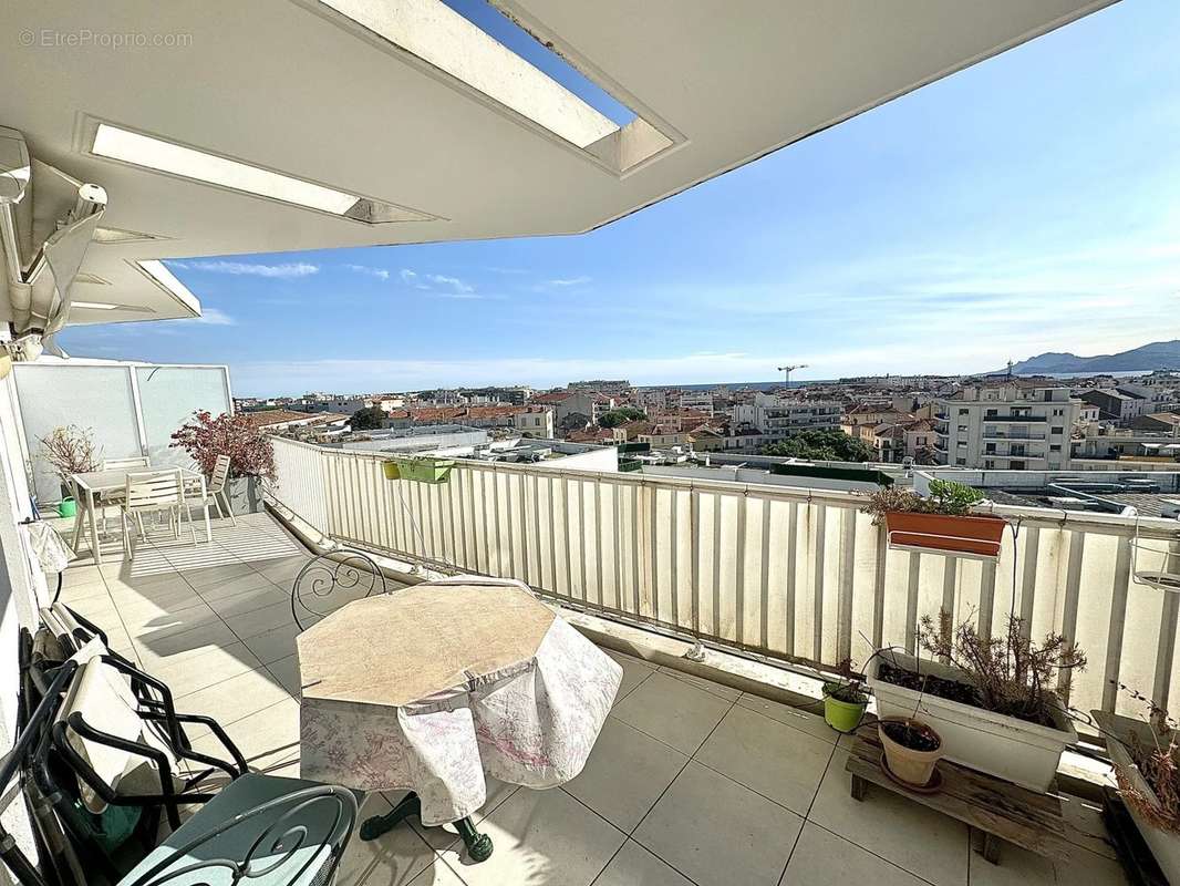 Appartement à CANNES