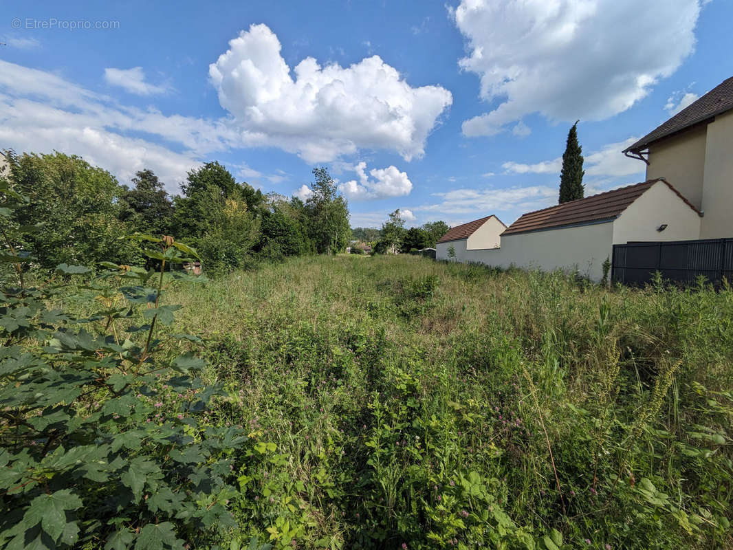 Terrain à HERICY