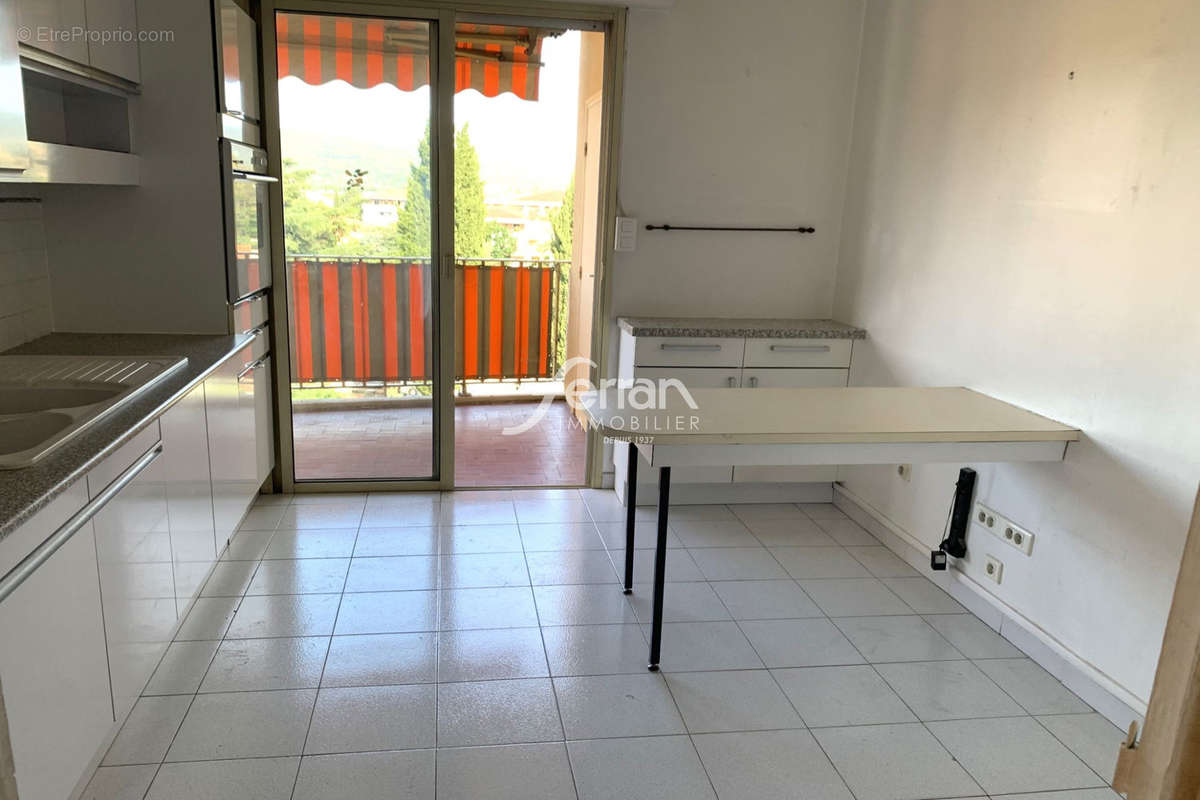 Appartement à DRAGUIGNAN