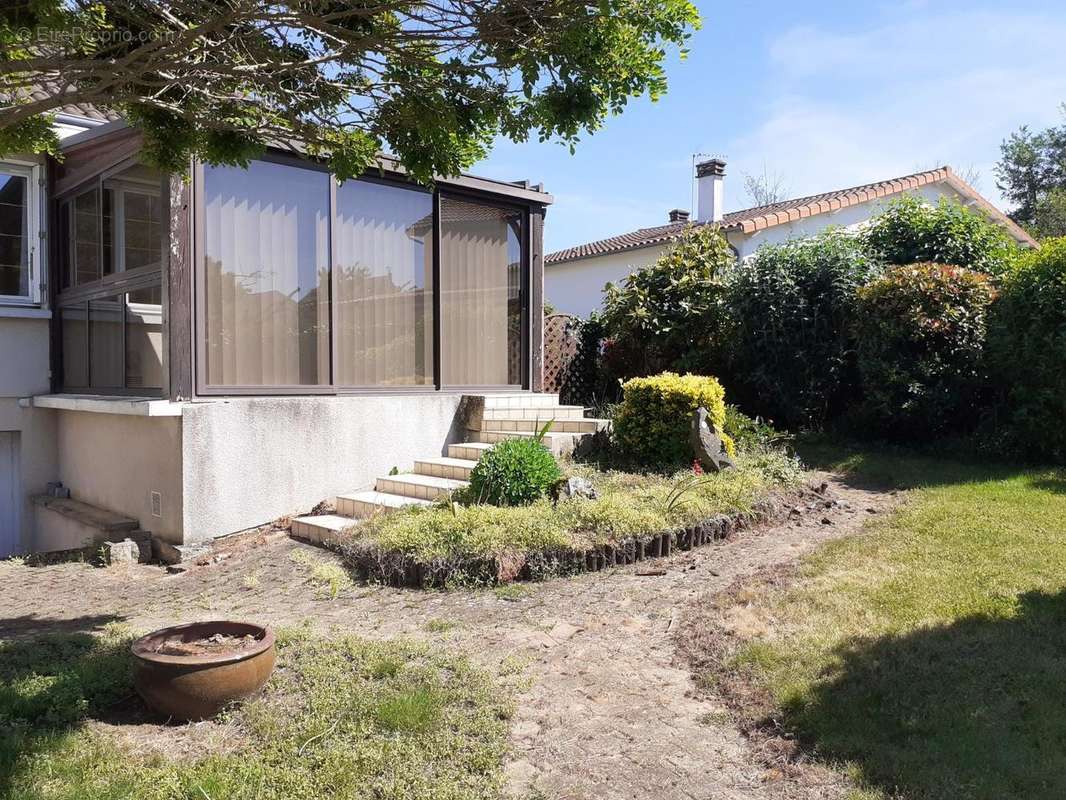   - Maison à SAINT-JEAN-DE-THOUARS