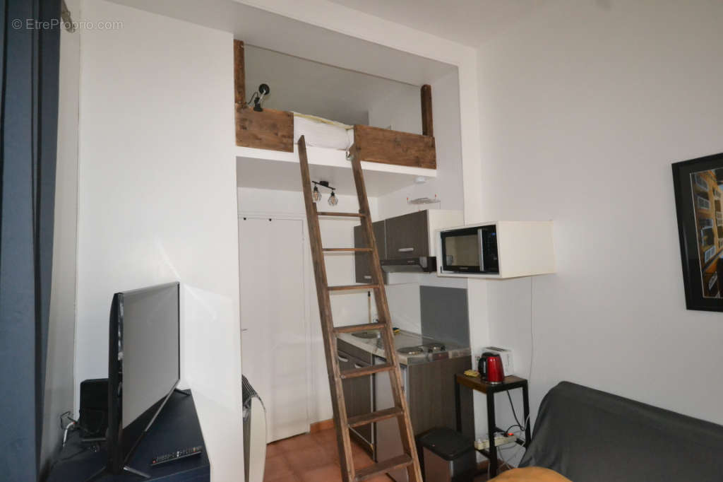 Appartement à PARIS-9E