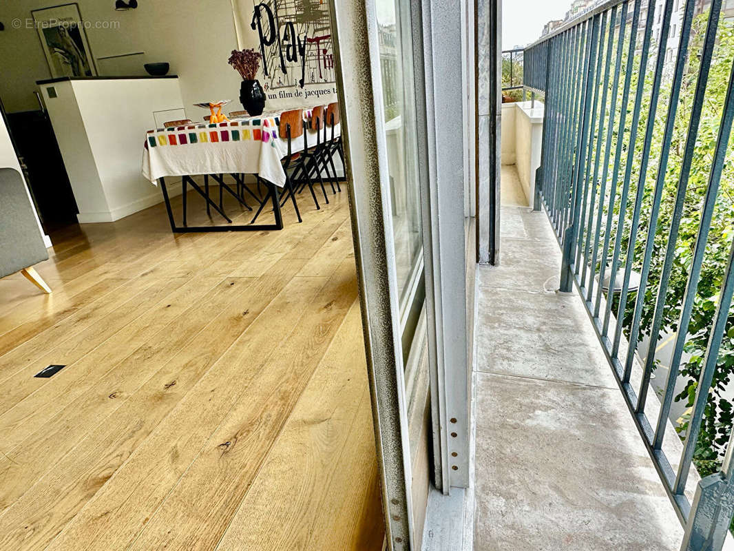 Appartement à PARIS-10E