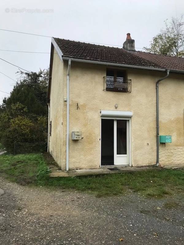 Maison à COSNE-COURS-SUR-LOIRE