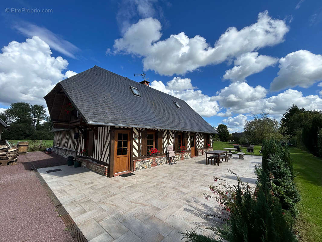 Maison à GENNEVILLE