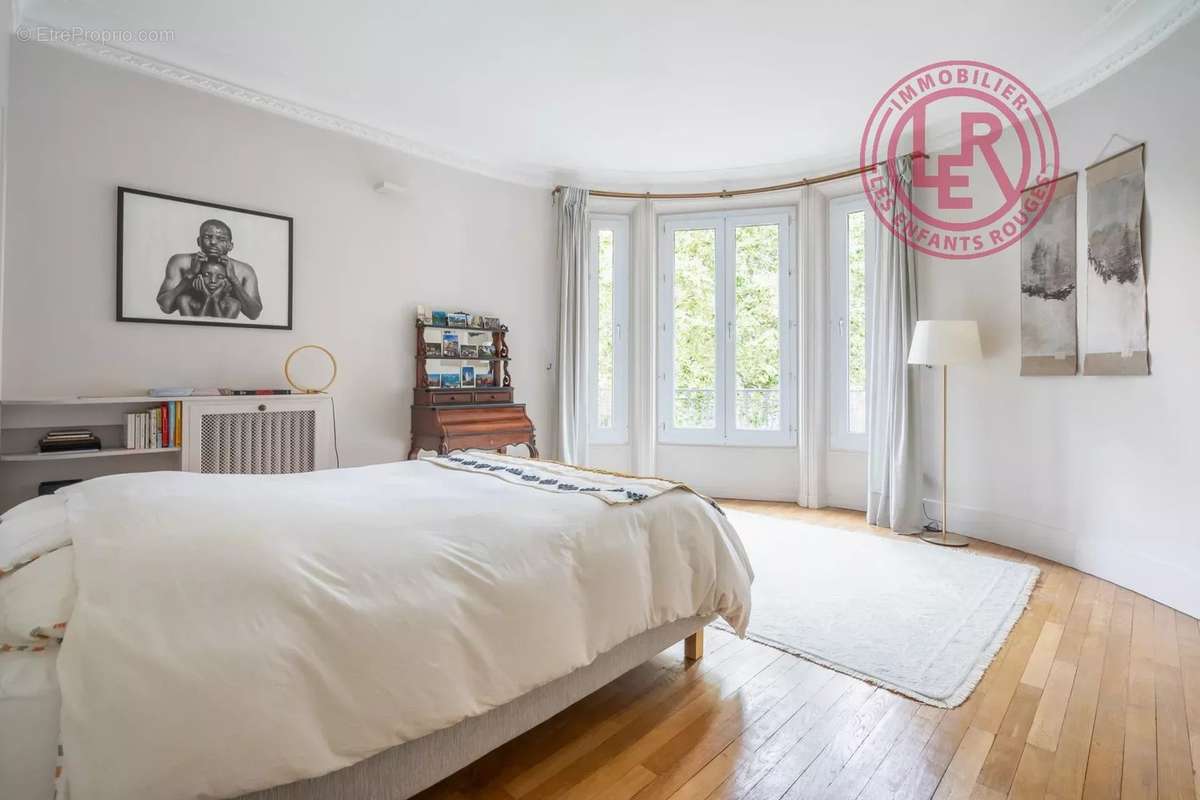 Appartement à PARIS-10E