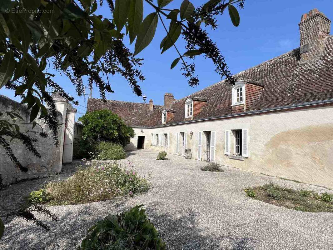 Maison à JOUE-LES-TOURS