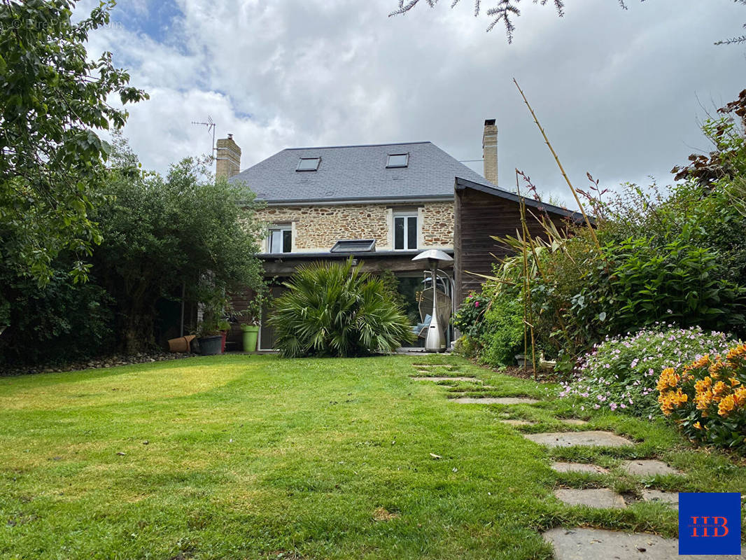 Maison à VILLERS-BOCAGE