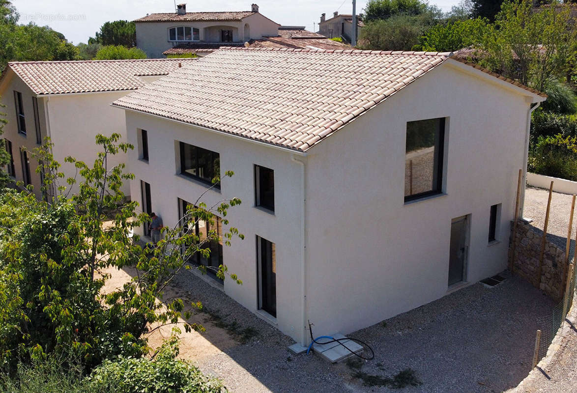 Maison à LE ROURET