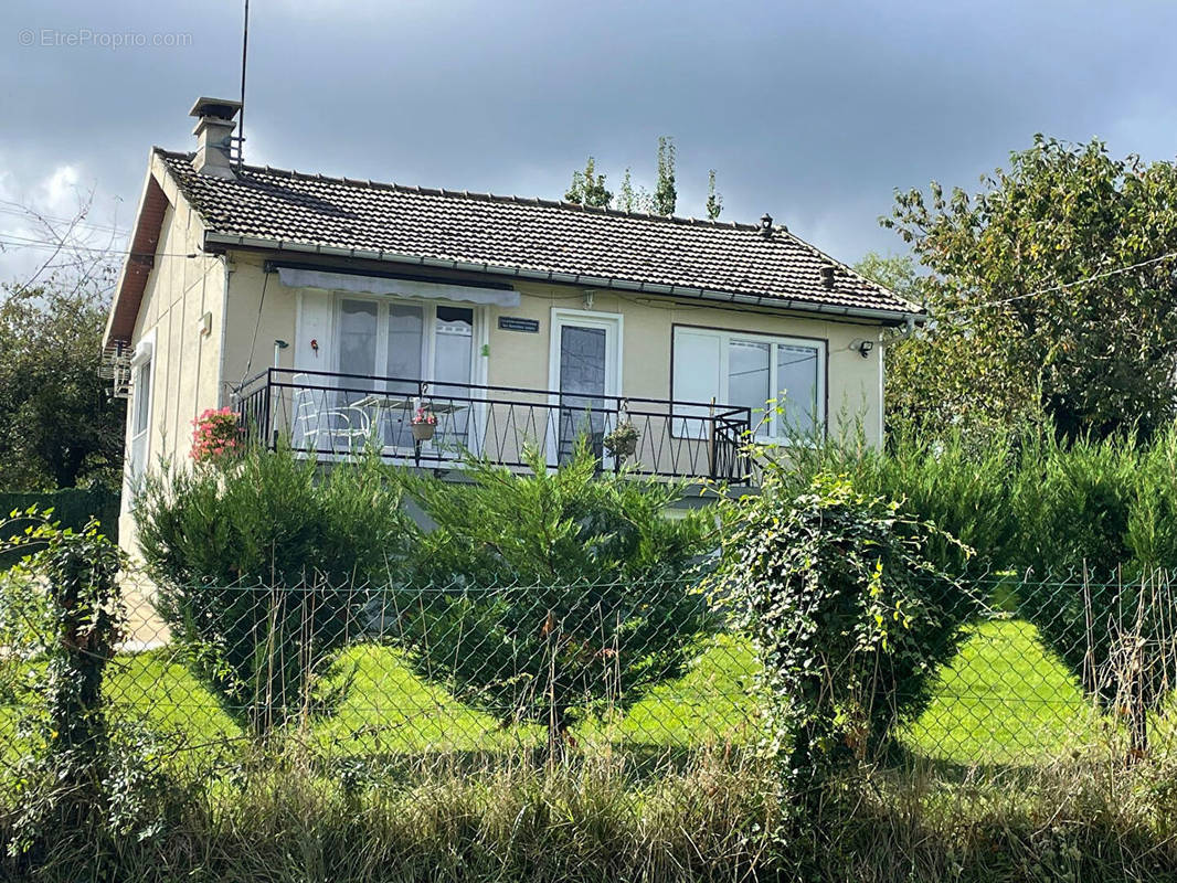 Maison à SAINTE-AULDE