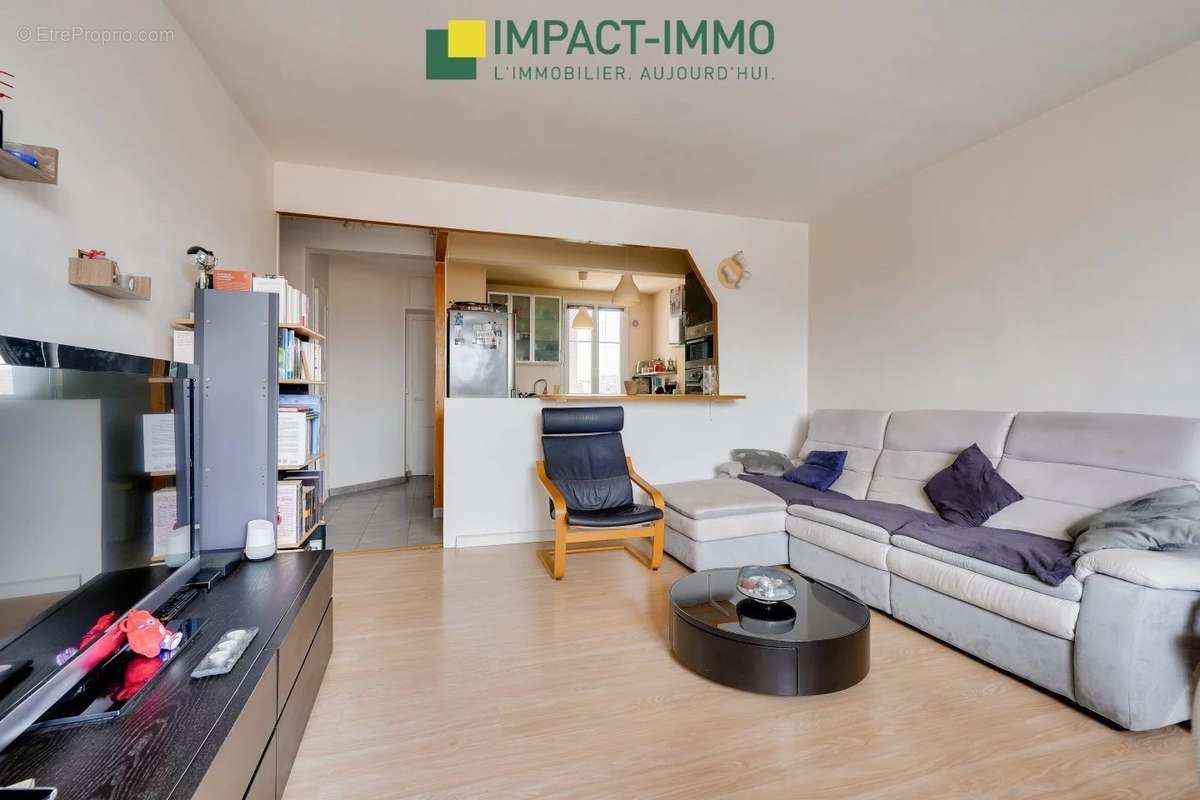 Appartement à COLOMBES