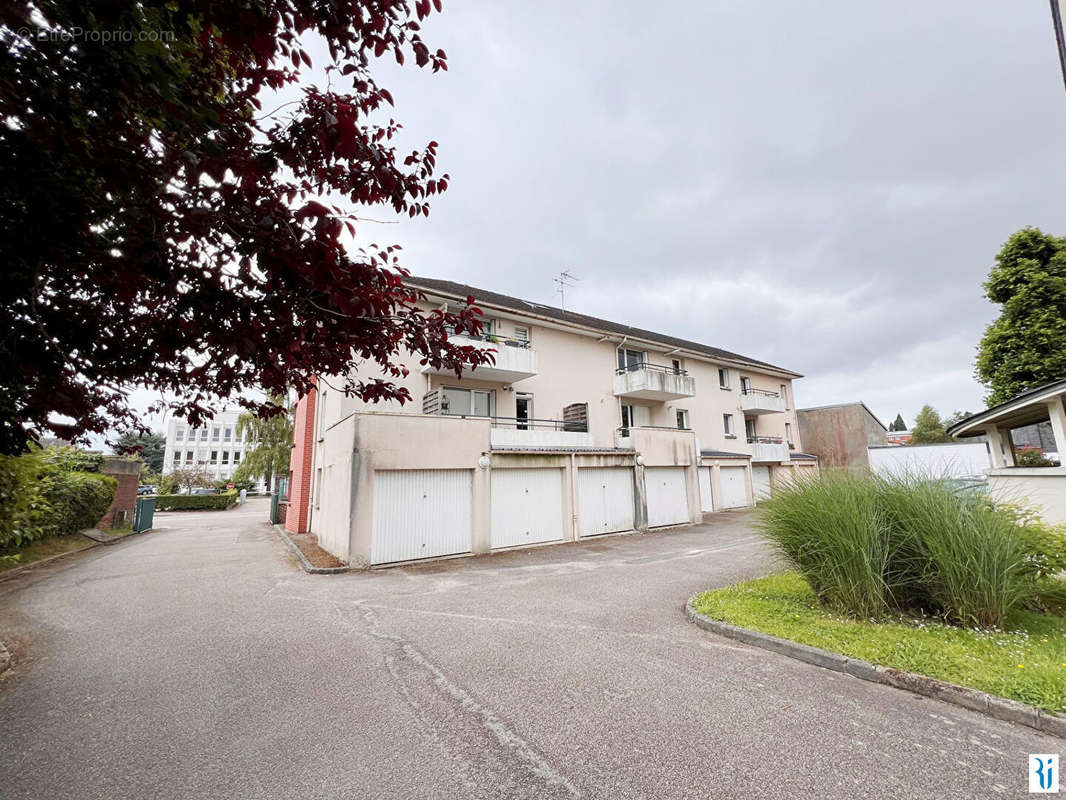 Appartement à BOIS-GUILLAUME