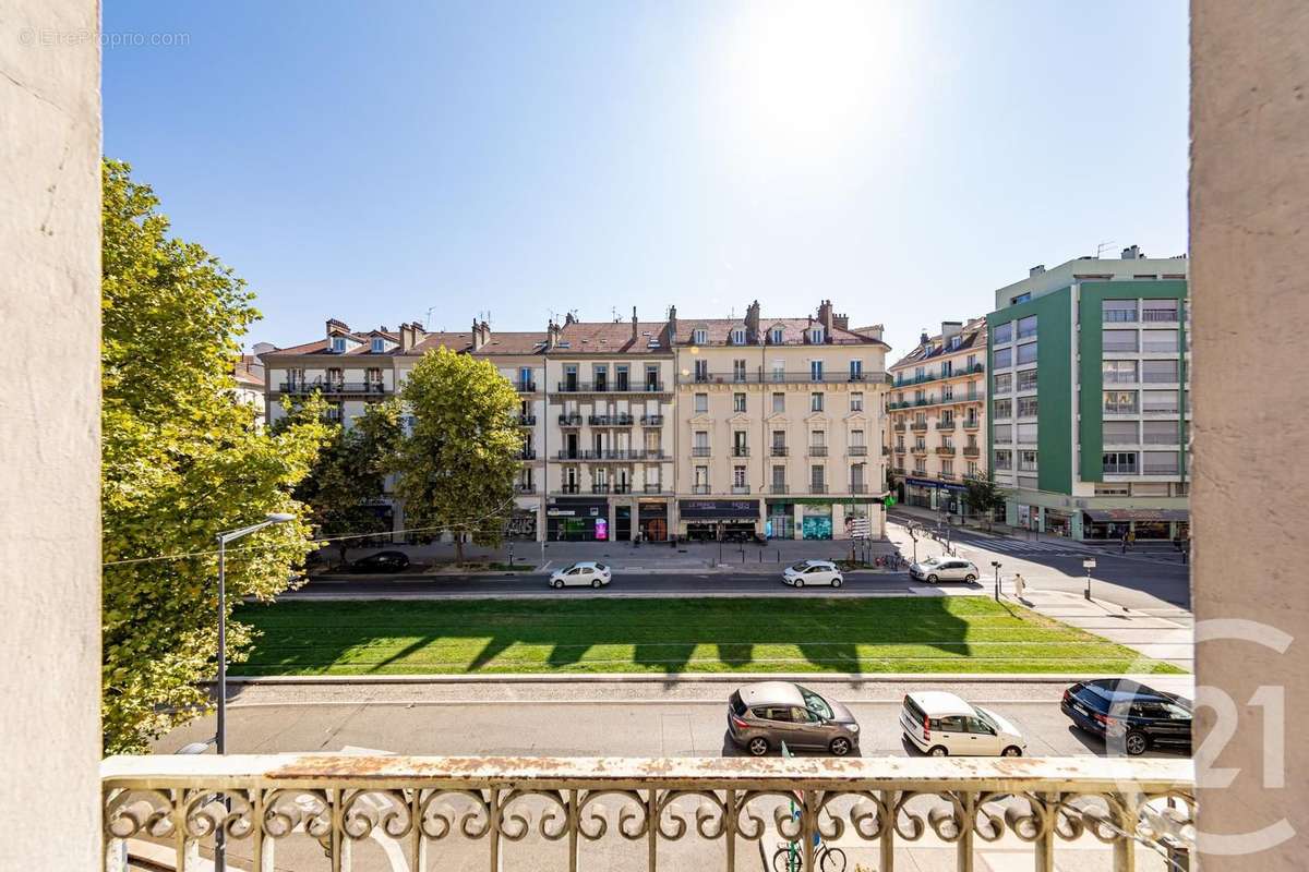 Appartement à GRENOBLE