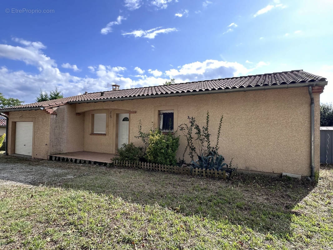 Maison à MONTEGUT-LAURAGAIS