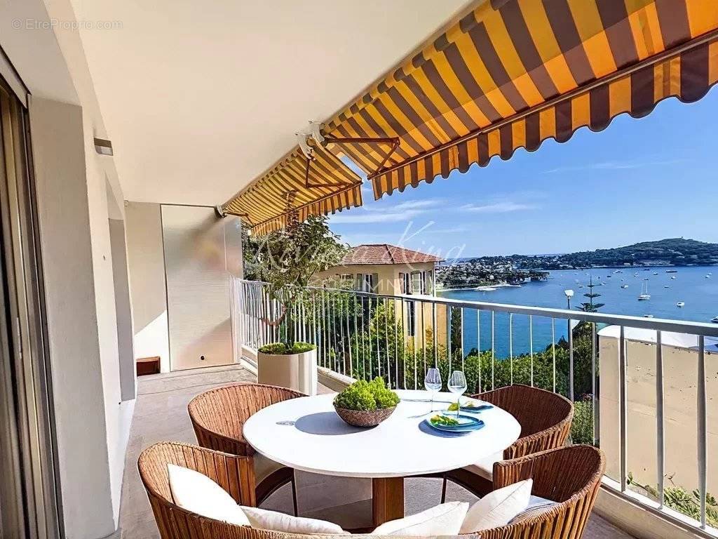 Appartement à VILLEFRANCHE-SUR-MER