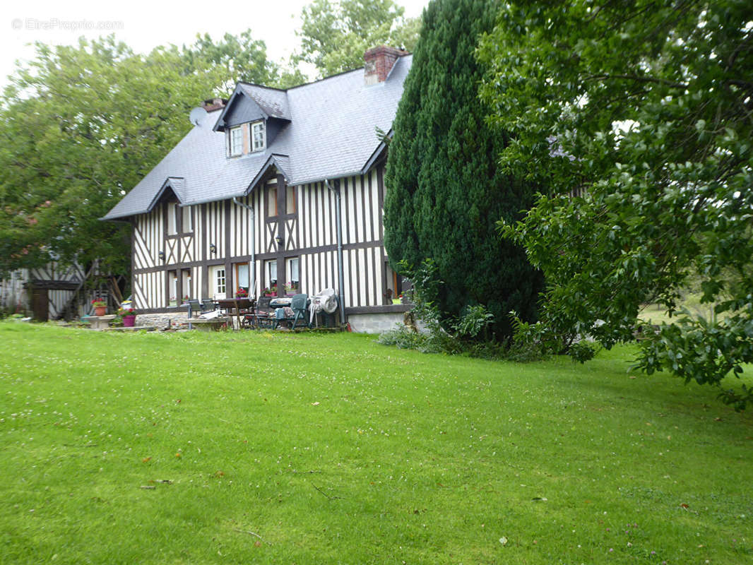 Maison à PONT-L&#039;EVEQUE