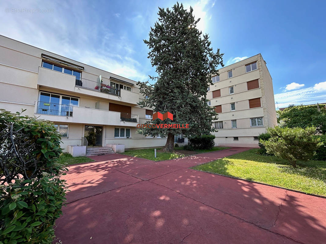 Appartement à POISSY