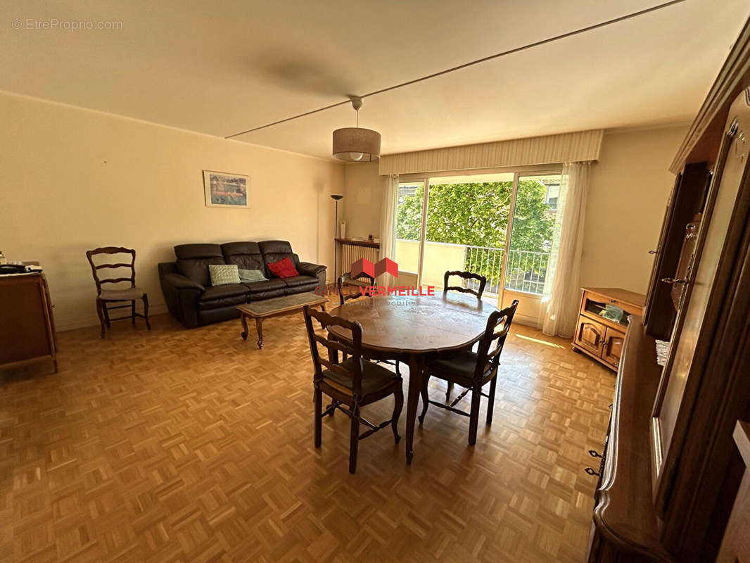 Appartement à POISSY