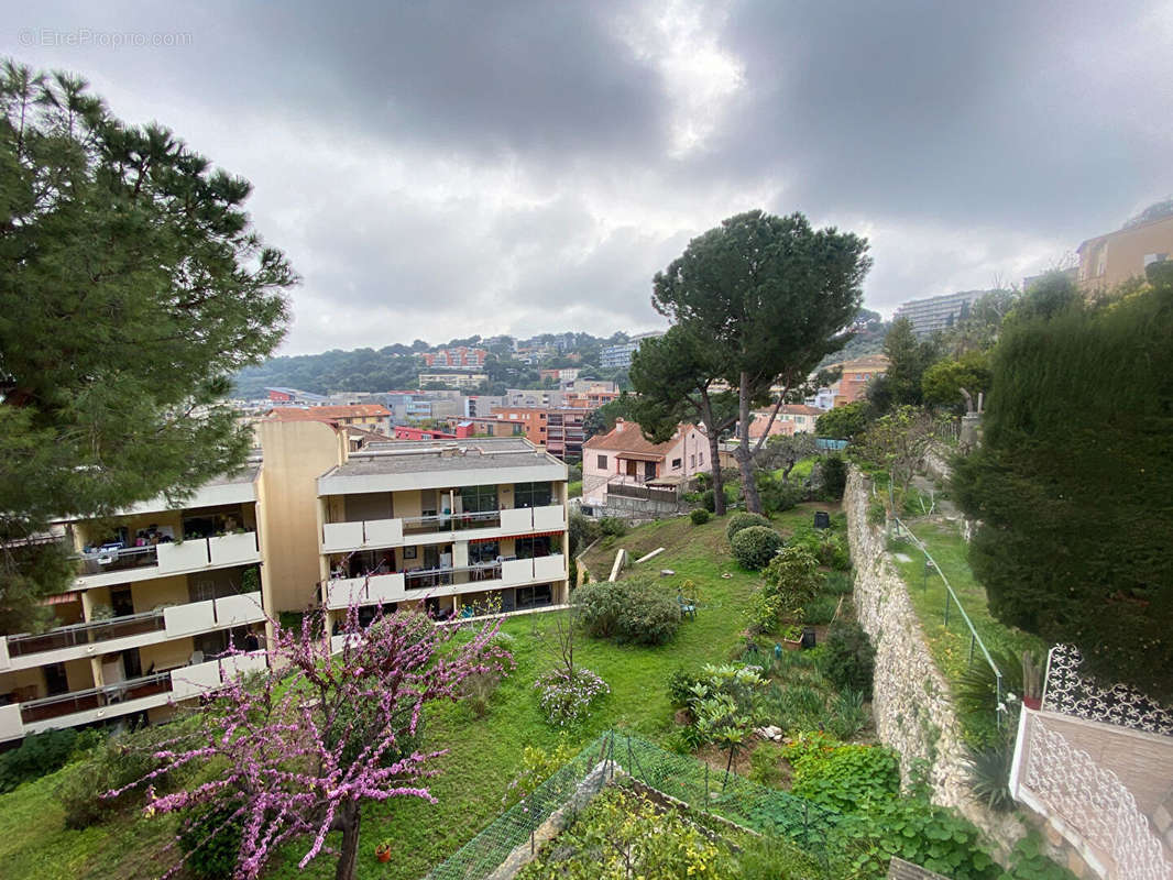 Appartement à ROQUEBRUNE-CAP-MARTIN