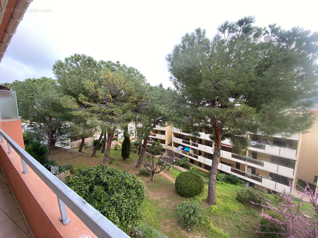 Appartement à ROQUEBRUNE-CAP-MARTIN