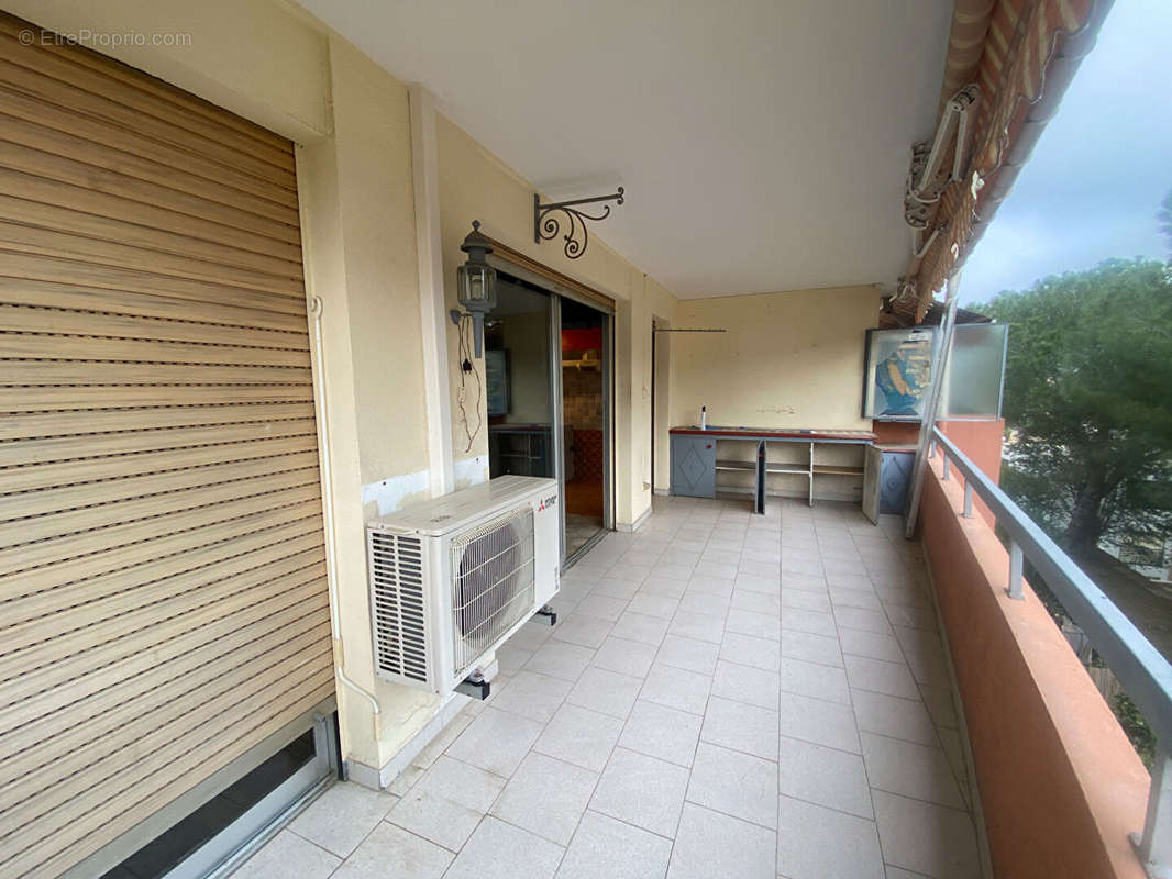 Appartement à ROQUEBRUNE-CAP-MARTIN