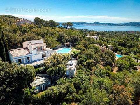 Maison à GRIMAUD