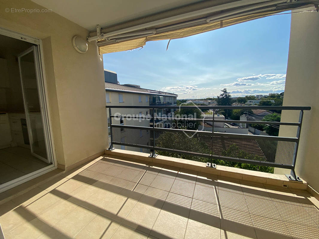 Appartement à NIMES