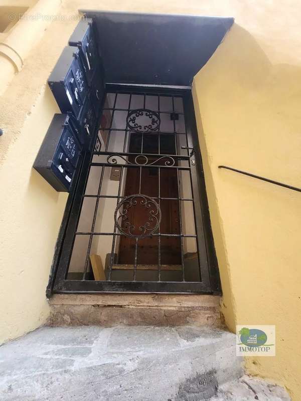 Appartement à MENTON