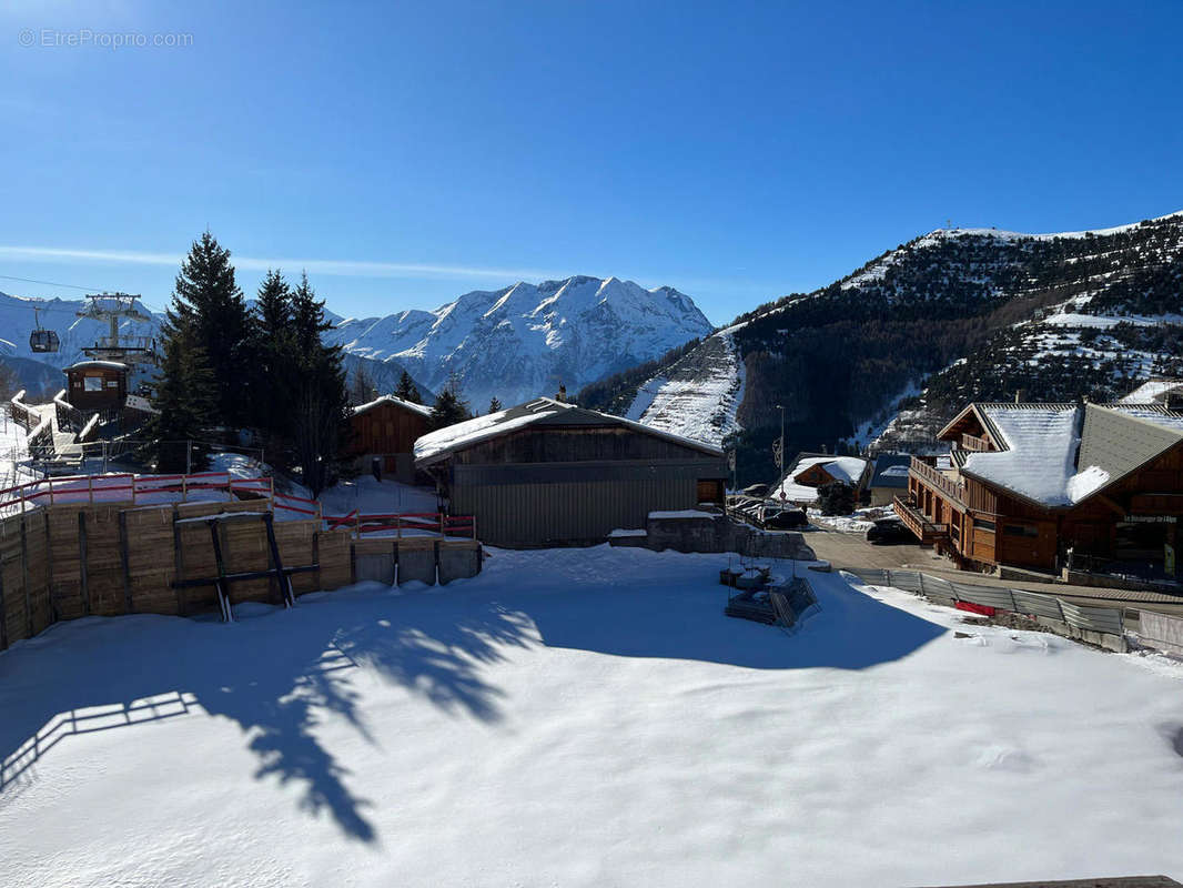 Views over the ski lift and mountains in Vieil Alp - Appartement à HUEZ