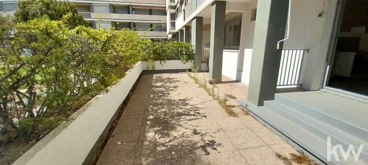 Appartement à MARSEILLE-8E