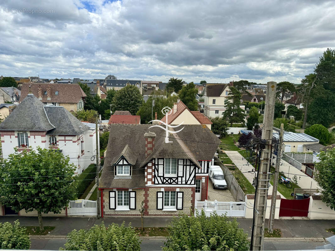 Appartement à OUISTREHAM