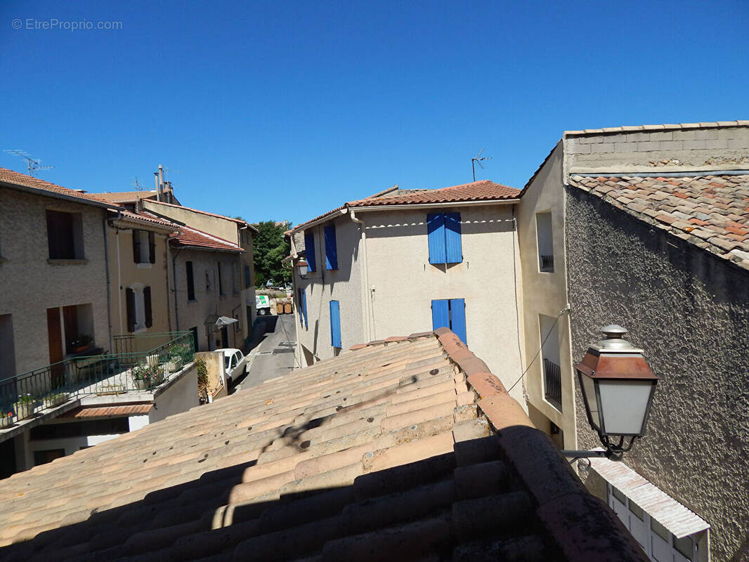 Maison à SAINT-SATURNIN-LES-AVIGNON