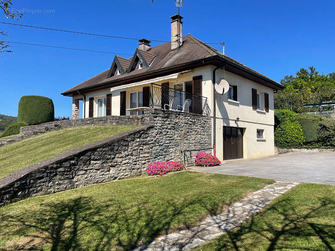 Maison à CHAUDEFONTAINE